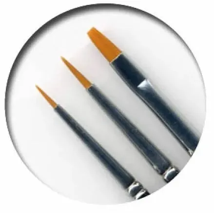 Vallejo Hobby Brushes: Precision Starter Set (Round No.1 & 3/0 Triangular Handle, Flat No.4, synthetics)